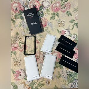ROXX screen protectors 16 & 16 pro